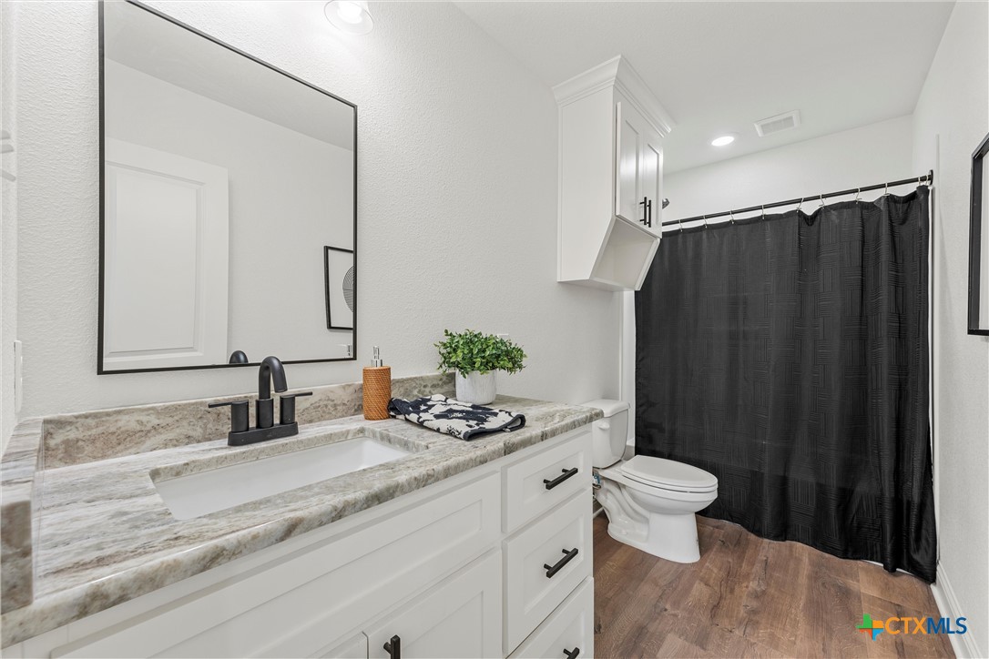 210 S Avenue A Property Photo 23