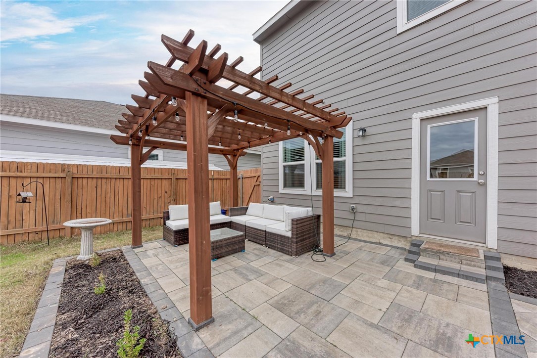 162 Wonderful Life Way Property Photo