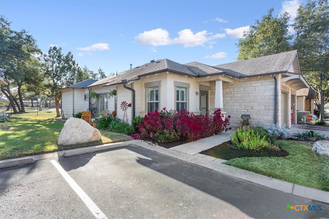 6801 Beckett Road 103l Property Photo