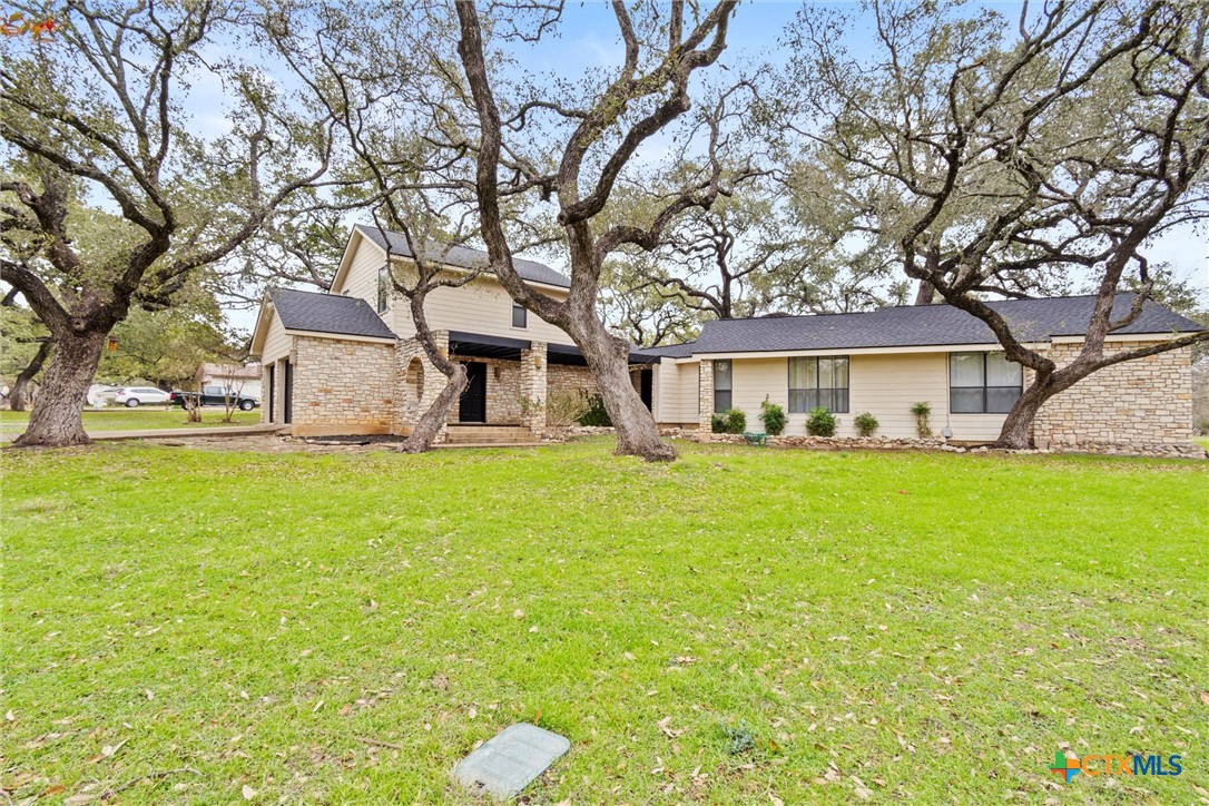 61 Woodcreek Drive Property Photo 1