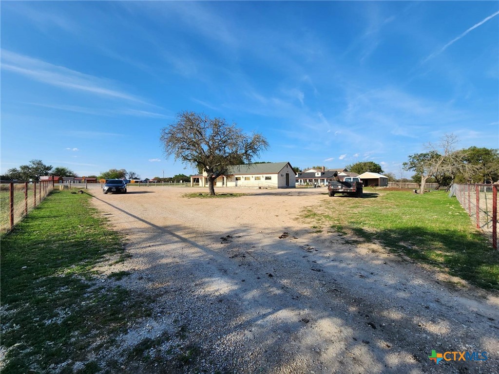8190 E Us 190 Highway Property Photo 2