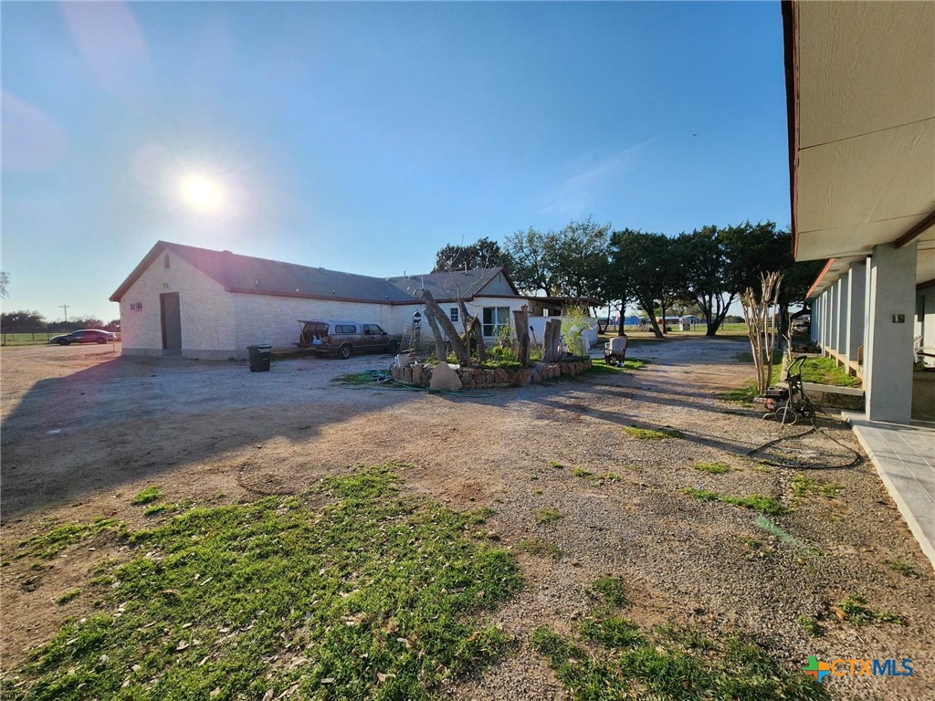 8190 E Us 190 Highway Property Photo 19