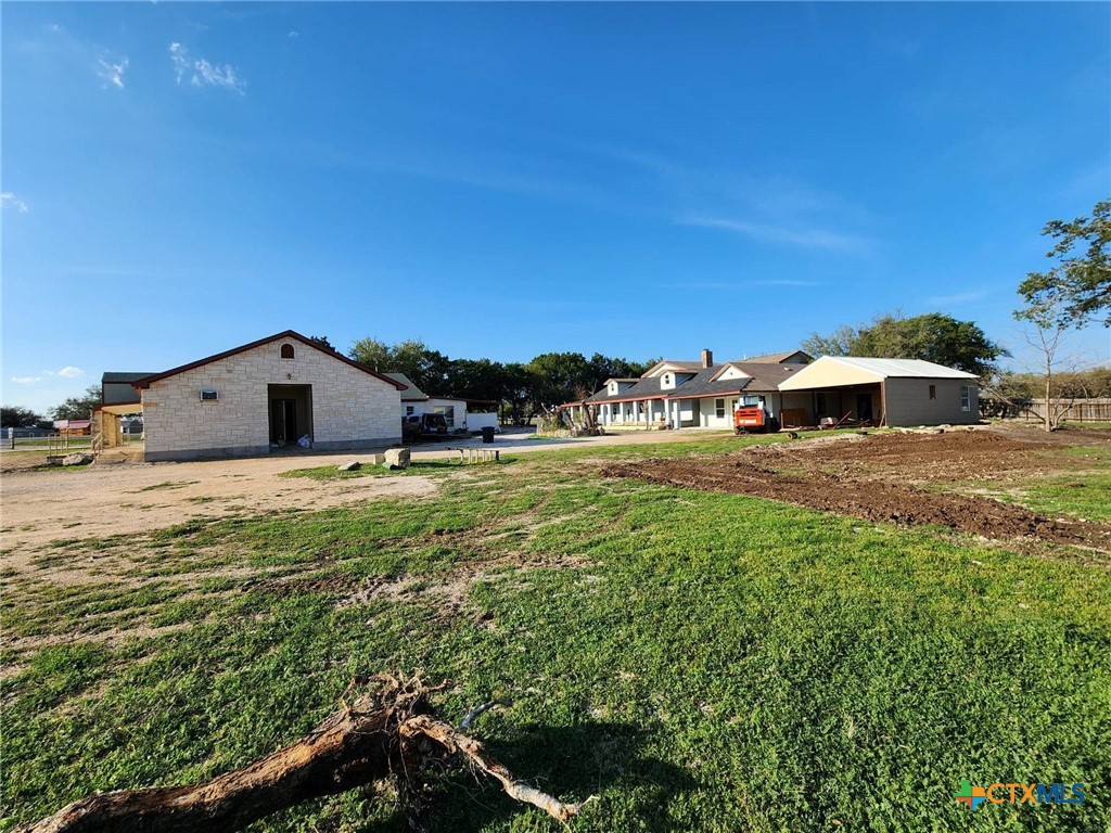 8190 E Us 190 Highway Property Photo 31