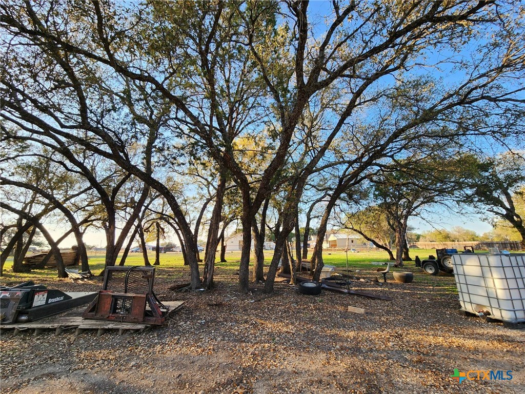 8190 E Us 190 Highway Property Photo 36