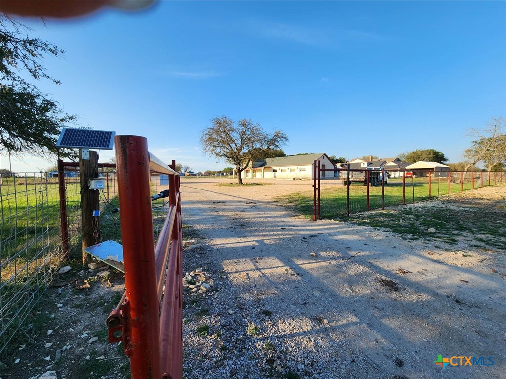 8190 E Us 190 Highway Property Photo 42