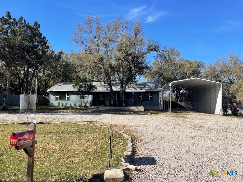 131 Oak Springs Drive Property Photo