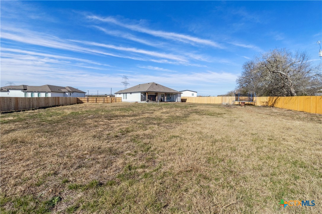 111 Lavender Cove Property Photo 21