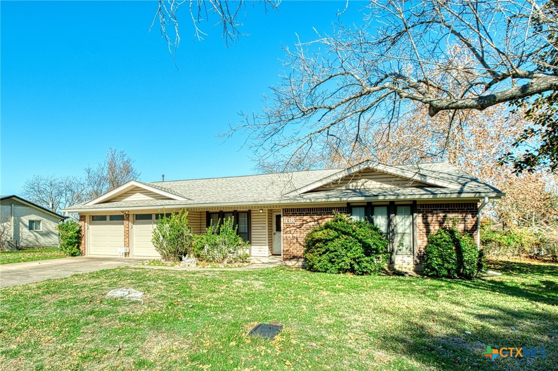 108 Fairlane Drive Property Photo 1