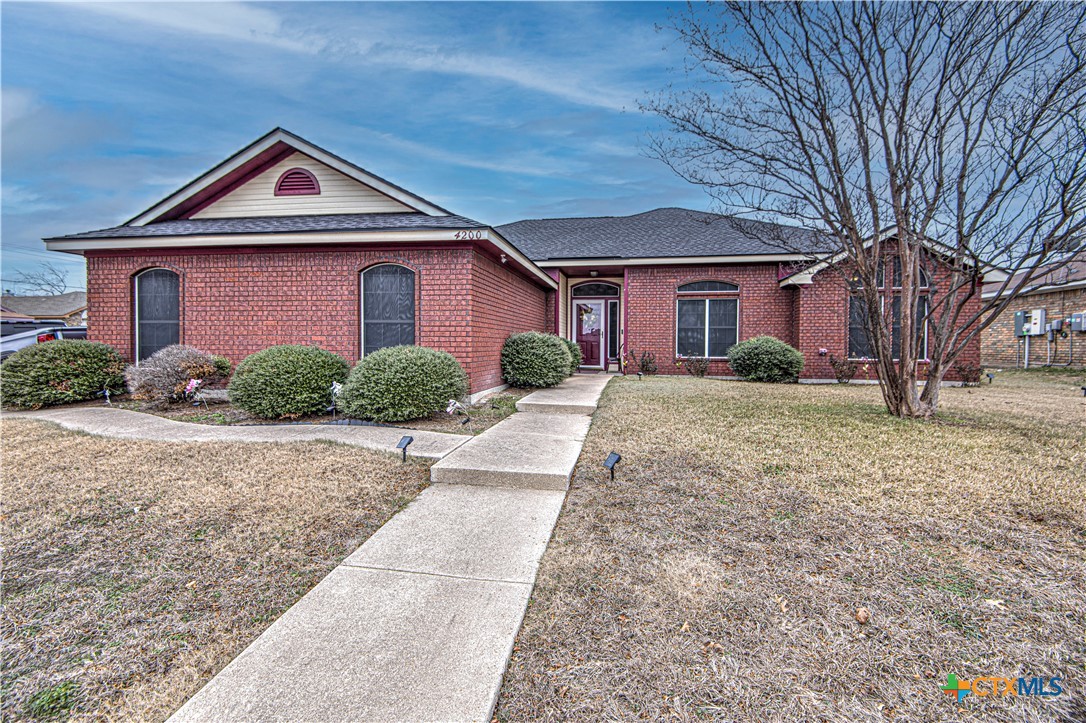 4200 Maggie Drive Property Photo