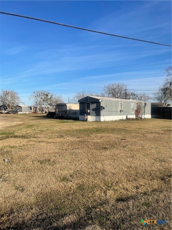 1615 State Highway 172 Property Photo 9