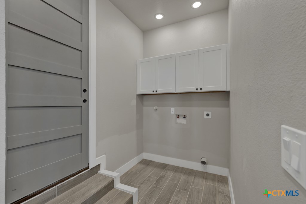 307 Lorne Road Property Photo 34