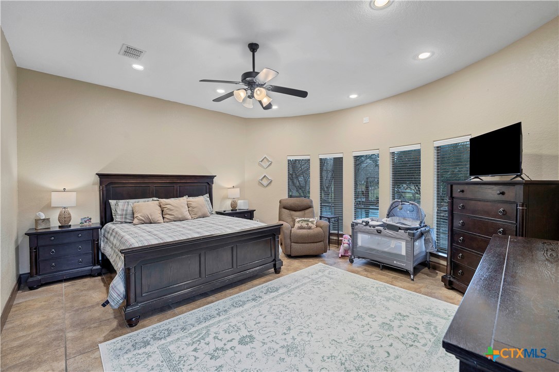 514 Woodlake Drive Property Photo 36