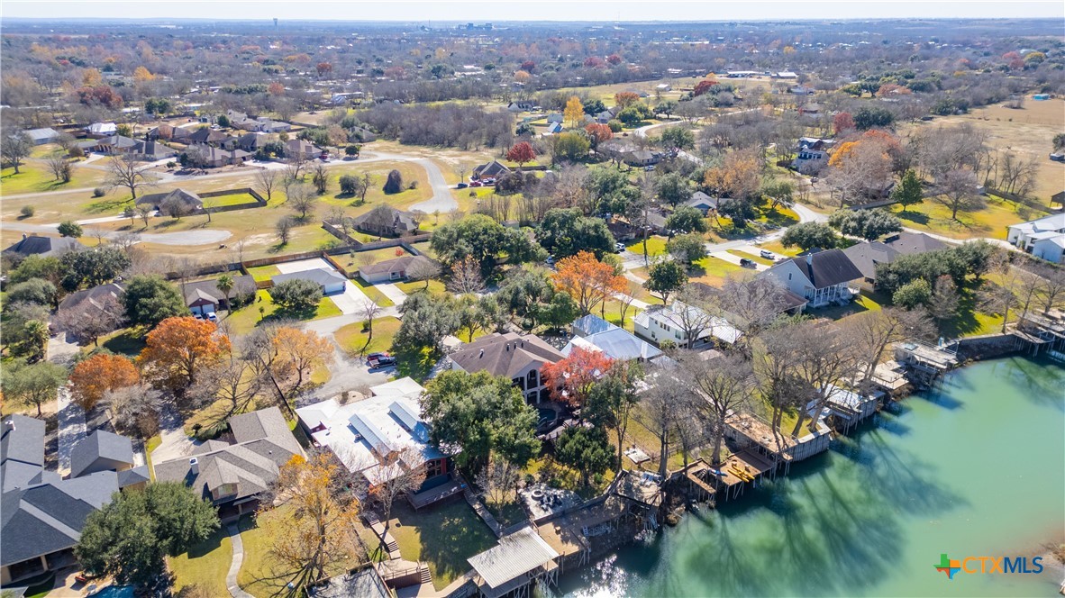 514 Woodlake Drive Property Photo 45