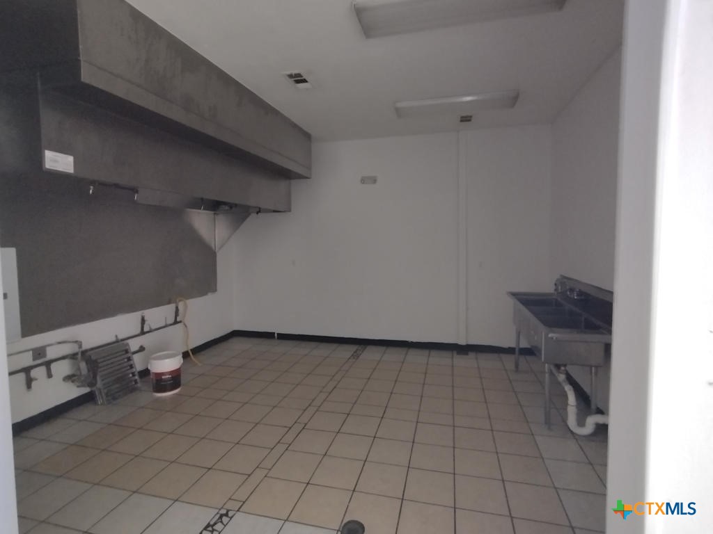 1301 E Business 190 Property Photo 5