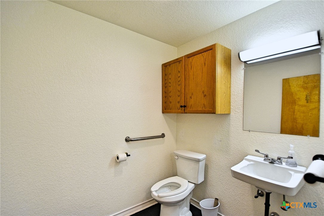 1175 Fm 2673 122 Property Photo 12