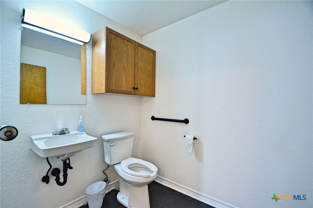 1175 Fm 2673 122 Property Photo 13