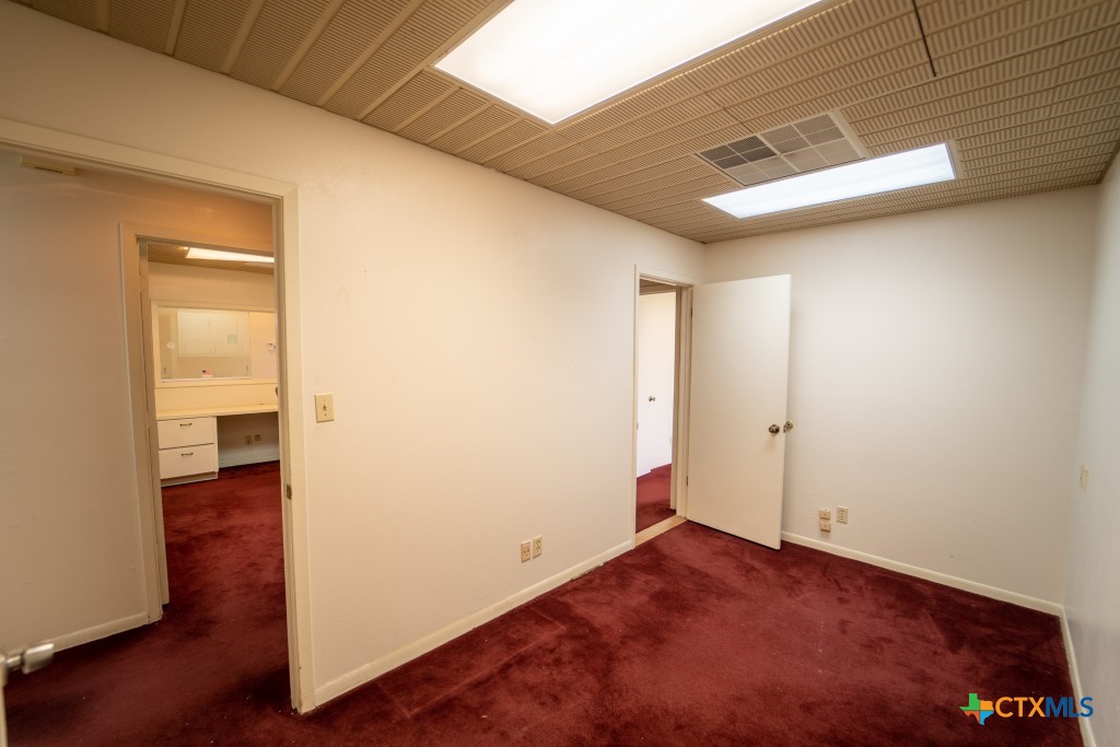 13002-13006 N Navarro Street Property Photo 26