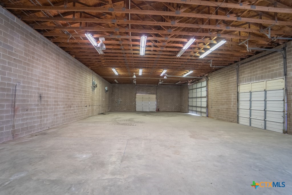13002-13006 N Navarro Street Property Photo 42