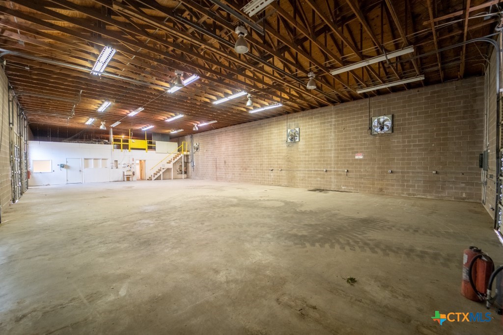 13002-13006 N Navarro Street Property Photo 46