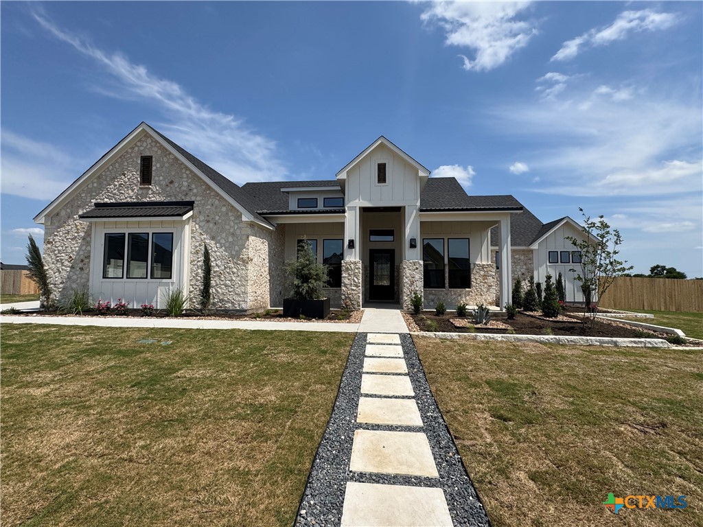 6806 Lacey Oaks Road Property Photo 1