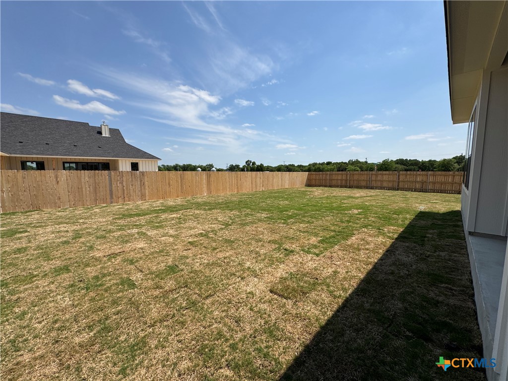 6806 Lacey Oaks Road Property Photo 19