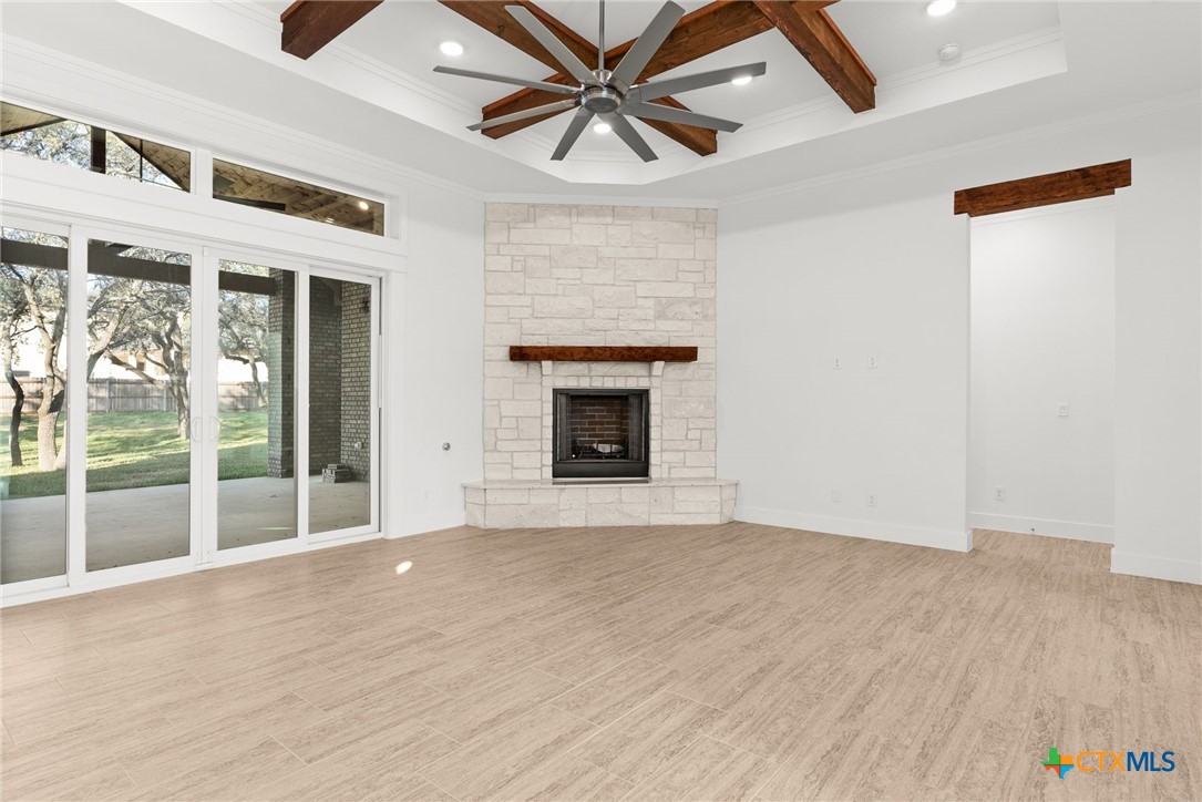 8439 Spring Creek Loop Property Photo 7