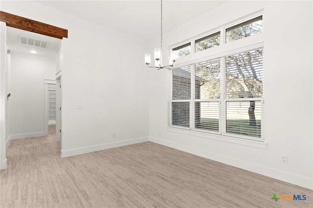 8439 Spring Creek Loop Property Photo 14