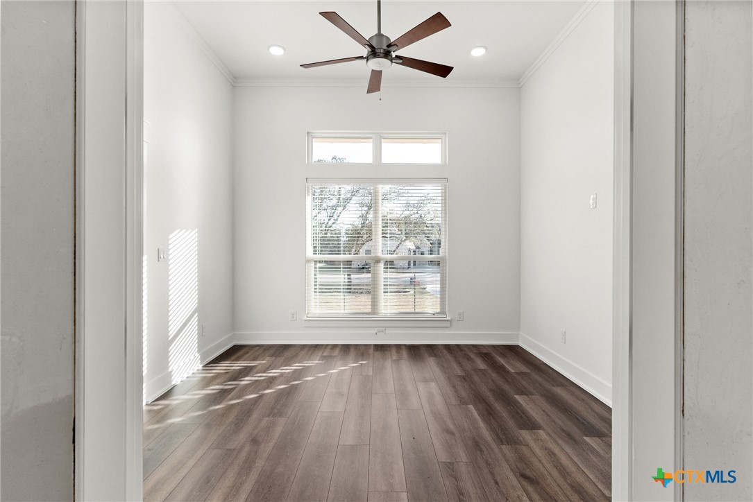 8439 Spring Creek Loop Property Photo 18