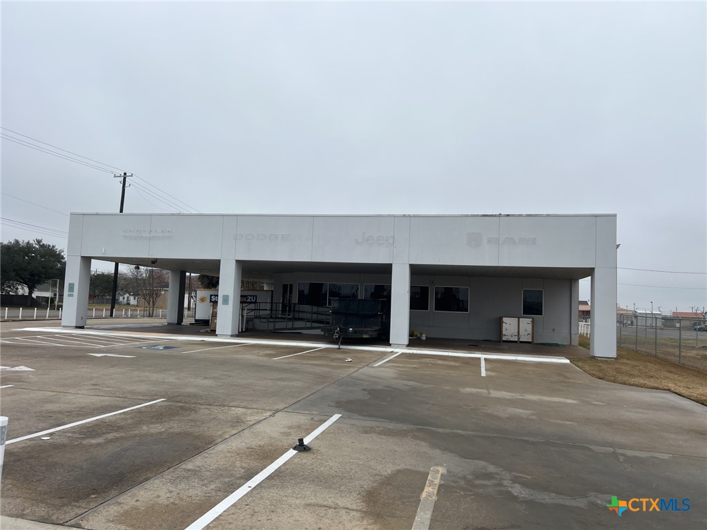 2203 Houston Hwy- A Highway Property Photo 2