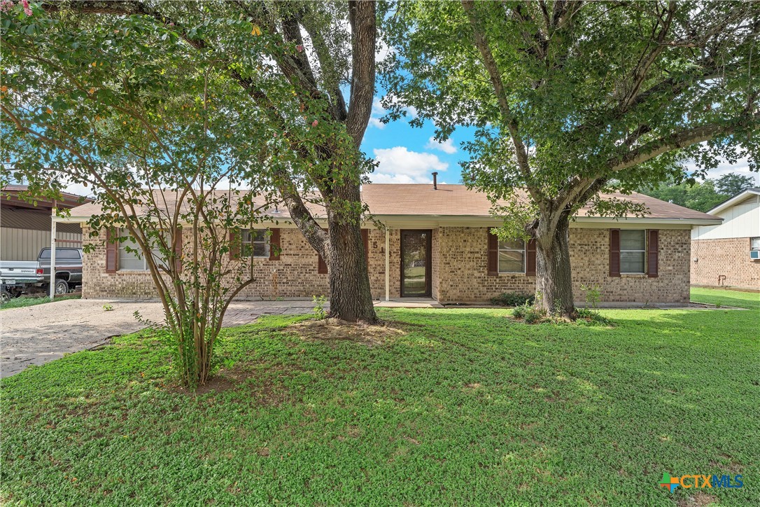 518 E Avenue G Property Photo