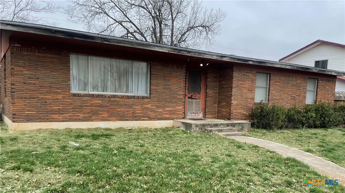 3301 Lake Inks Avenue Property Photo 1