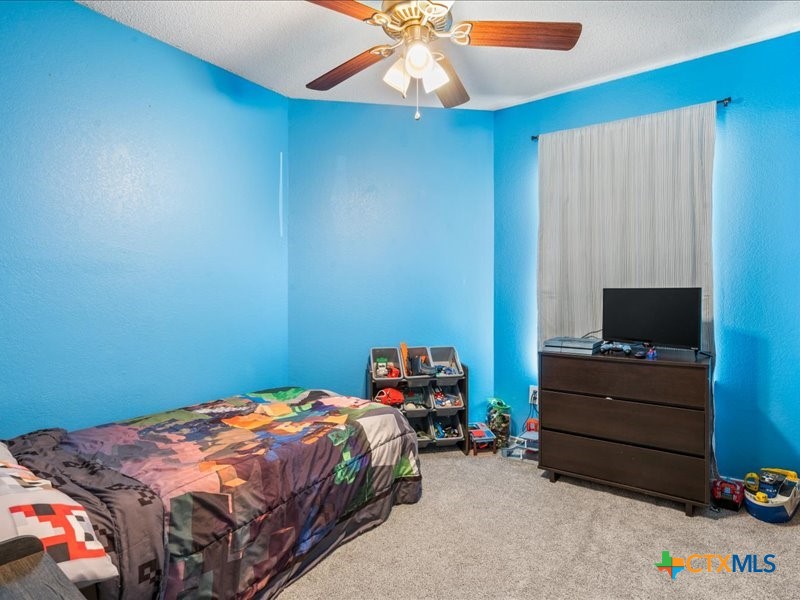 2305 Hemlock Drive Property Photo 10