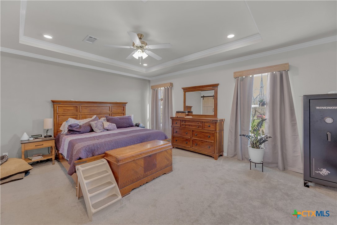 213 River Front Drive Property Photo 18
