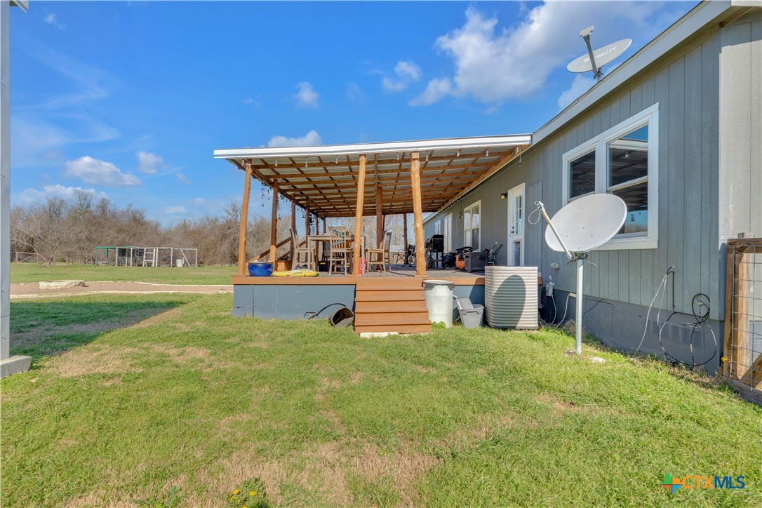 213 River Front Drive Property Photo 38