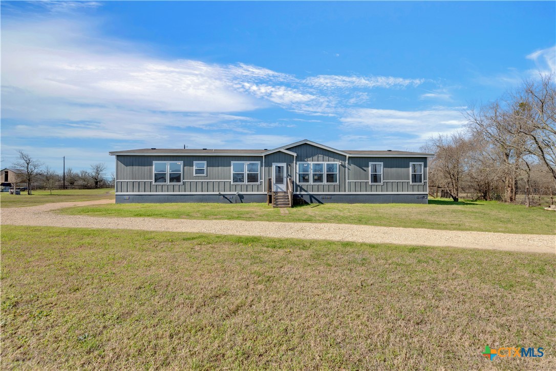 213 River Front Drive Property Photo 44