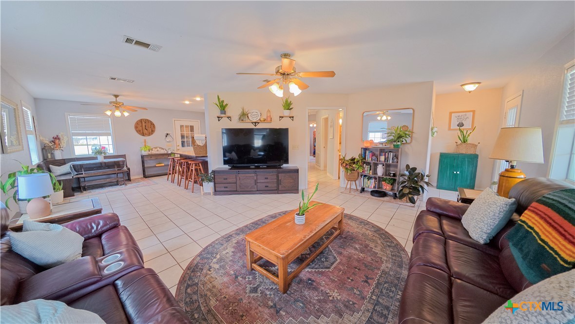 1615 Fm 1160 Road Property Photo 9