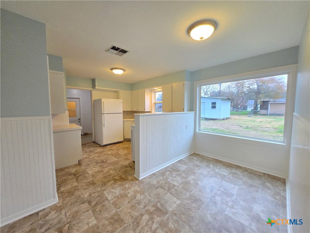 704 Farley Street Property Photo 15