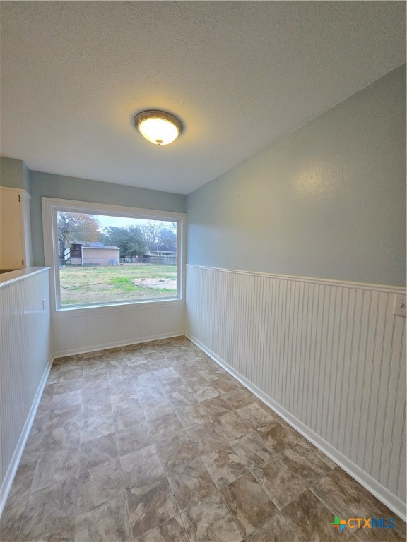 704 Farley Street Property Photo 16