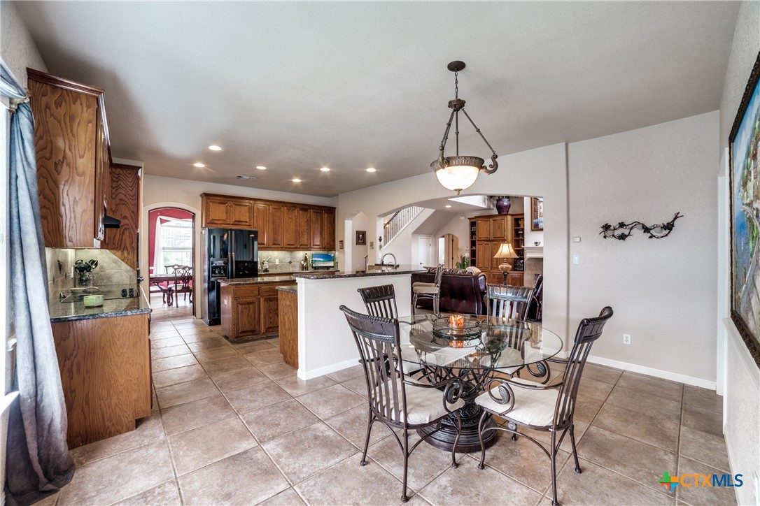 2827 Meadow Breeze Property Photo 12