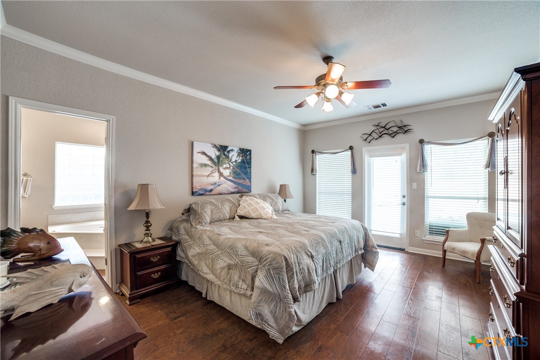 2827 Meadow Breeze Property Photo 18