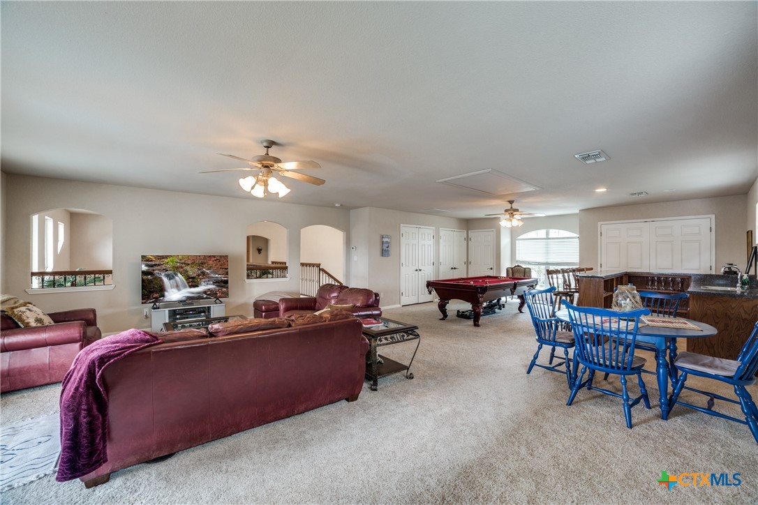 2827 Meadow Breeze Property Photo 29