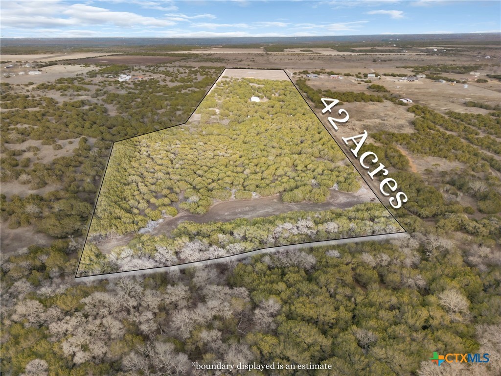 3250 County Road 202 Property Photo 2