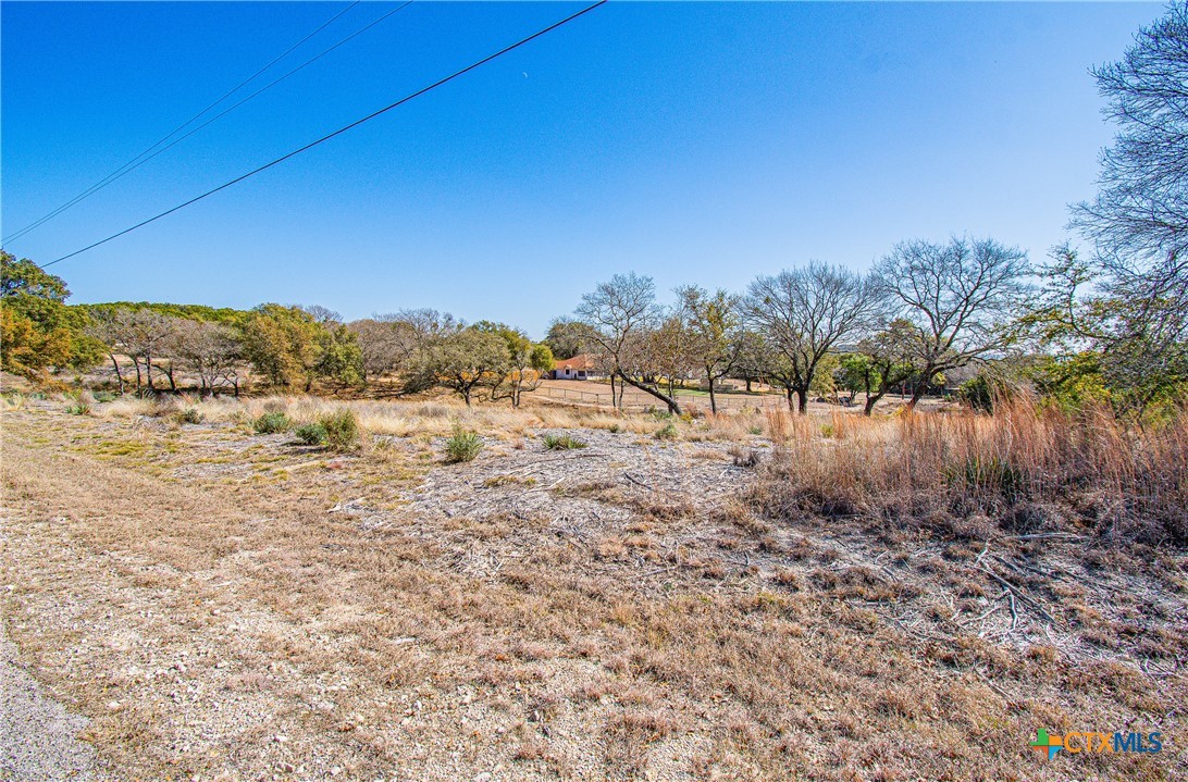 5559 Lakeside Property Photo 8