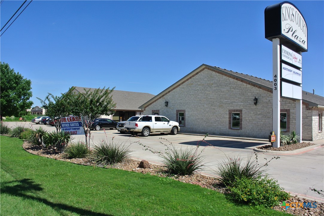 4003 W Stan Schlueter Loop 1-6 Property Photo 11