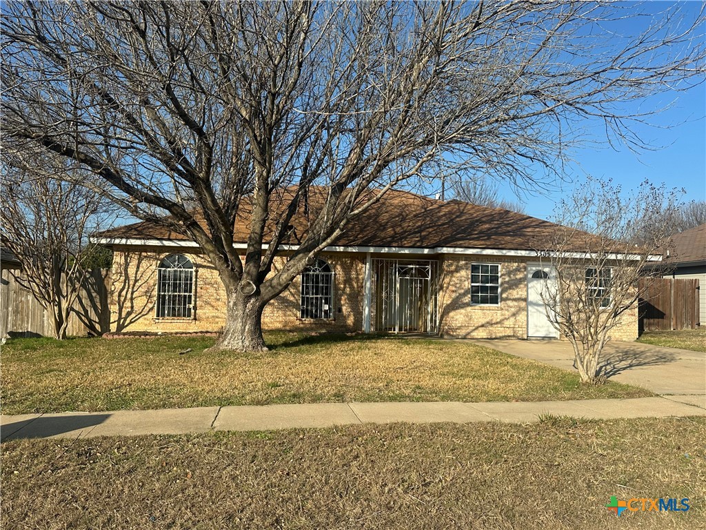 3505 Warfield Drive Property Photo