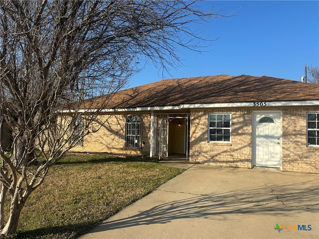 3505 Warfield Drive Property Photo 2