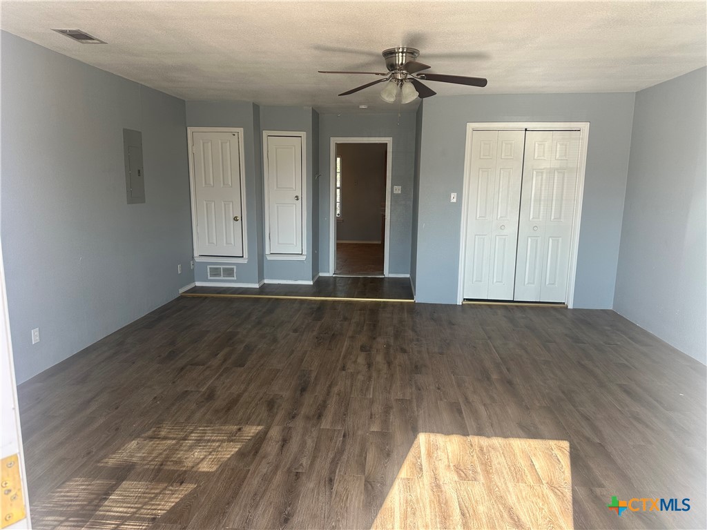 3505 Warfield Drive Property Photo 13