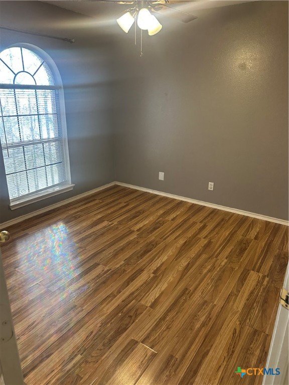 3505 Warfield Drive Property Photo 19