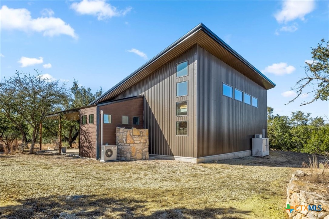 272 Rocky Road Property Photo 9