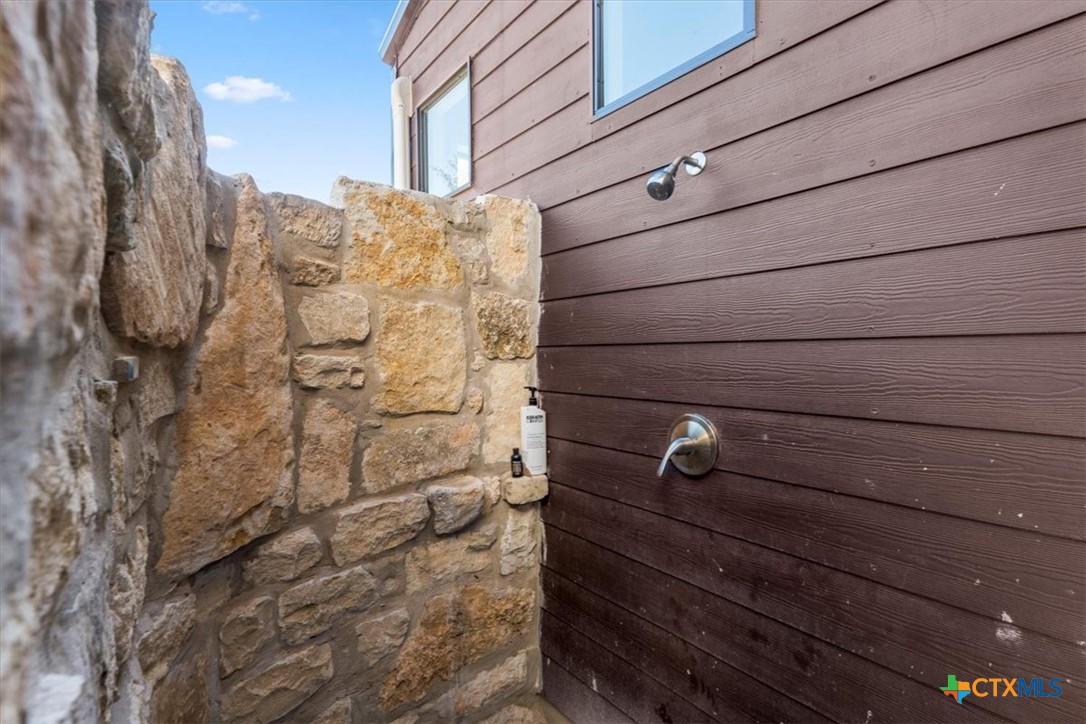 272 Rocky Road Property Photo 14